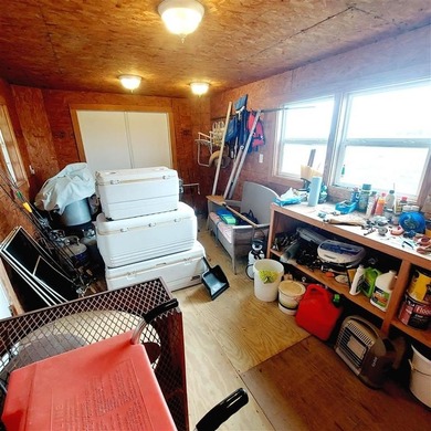 Waterfront property with canal frontage offering direct access - photo 26