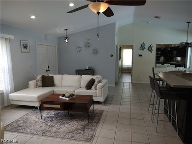 Location! Location! Location! Don't miss this great 3 Bedroom / - photo 9