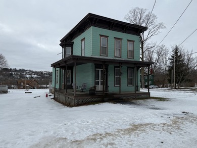 Mohawk River Home For Sale in Palatine Bridge New York