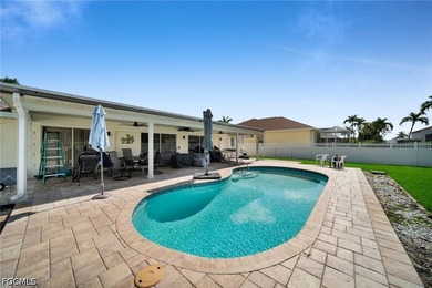 Beautiful property located in a very desirable area. This 3 - photo 2