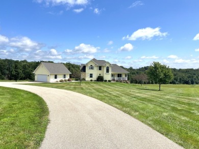 Lake Home Sale Pending in Lanark, Illinois