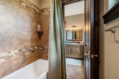 The photographs simply cannot capture the beauty, craftsmanship - photo 34