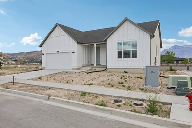 New rambler by Ivory Homes located in Holbrook Farms in Lehi - photo 35