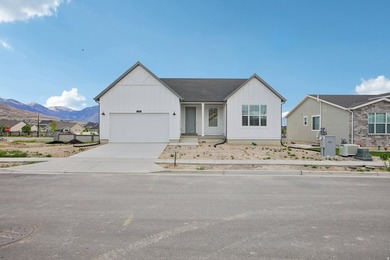 New rambler by Ivory Homes located in Holbrook Farms in Lehi - photo 36