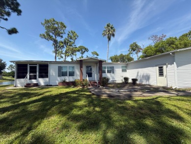 Cape Coral Lakes Area Home For Sale in North Fort Myers Florida