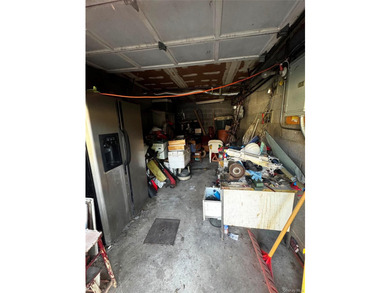 Investor's dream! Wakefield, The Bronx; delivers this amaizing 6 - photo 2