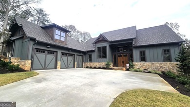 Lake Home For Sale in Dahlonega, Georgia