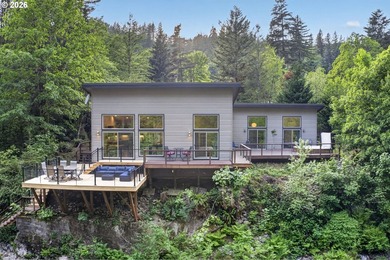 Tucked along the banks of the Washougal River at the end of a - photo 37