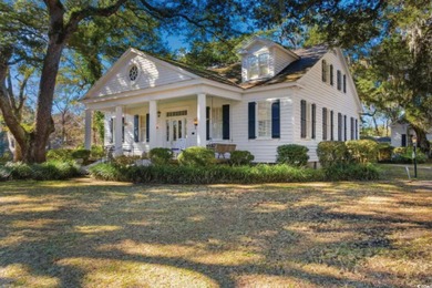 Lake Home For Sale in Murrells Inlet, South Carolina