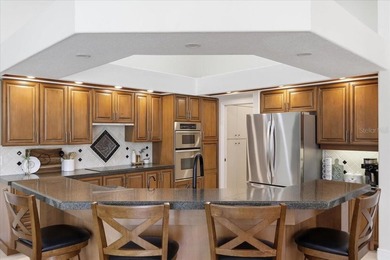 Your own endless summer starts here. Situated on a cul-de-sac - photo 18