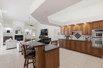 Your own endless summer starts here. Situated on a cul-de-sac - photo 19