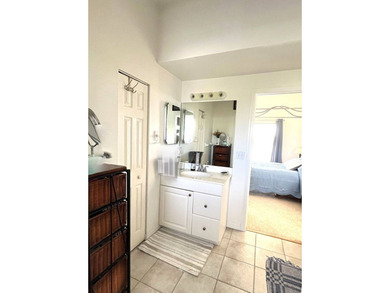Direct waterfront two-bedroom, two-bathroom condo with - photo 19