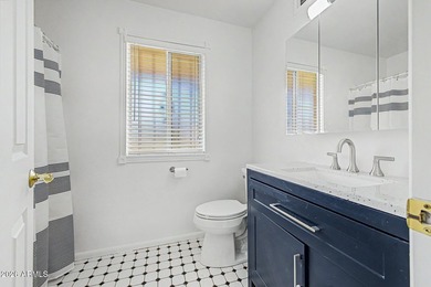 Embrace the Sun City lifestyle in this charming 2BR/2BA home! - photo 31