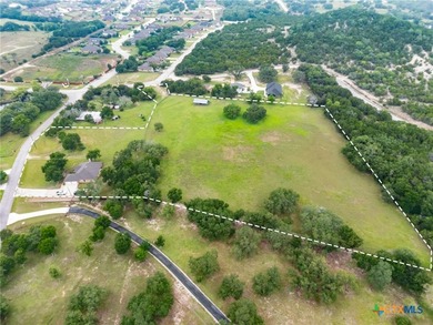 7 Acres. 100-Year Barn. Live Oaks. Legacy Property, Priced to - photo 34