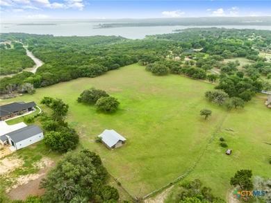 7 Acres. 100-Year Barn. Live Oaks. Legacy Property, Priced to - photo 43