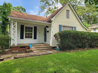 Welcome home to this charming 3-bedroom, 1-bath home that blends - photo 1