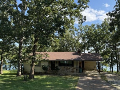 Diamond Lake Home For Sale in Horseshoe Bend Arkansas