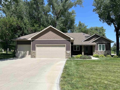Spanish Bay Lake Home For Sale in Dakota Dunes South Dakota