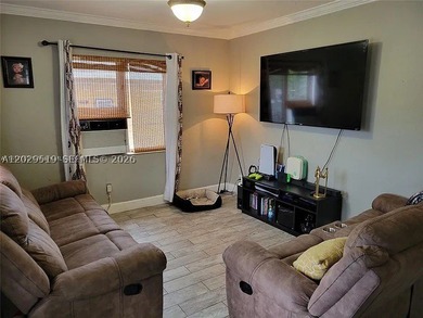 Beautiful freshly painted home featuring a formal living room - photo 3