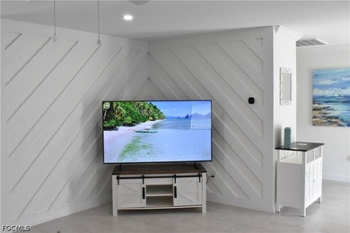 POOL HOME - SOUTHERN EXPOSURE - NO FLOOD INSURANCE REQUIRED - - photo 11