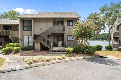 Lake Condo Active Under Contract in Pinehurst, North Carolina