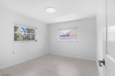 POOL HOME - SOUTHERN EXPOSURE - NO FLOOD INSURANCE REQUIRED - - photo 33