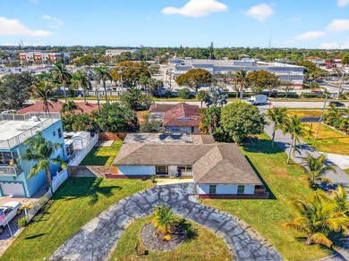 Discover the ultimate coastal lifestyle at 3651 Palm Drive in - photo 55