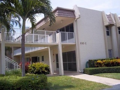 Beautifully remodeled 1 bedroom, 1 bath unit located in the - photo 13