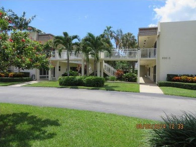 Beautifully remodeled 1 bedroom, 1 bath unit located in the - photo 14