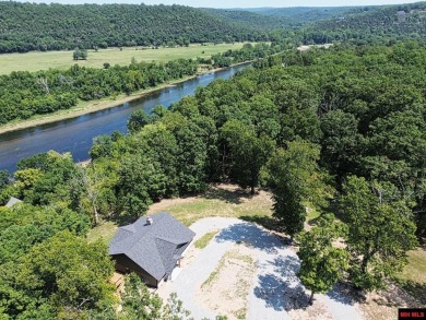  Home For Sale in Flippin Arkansas