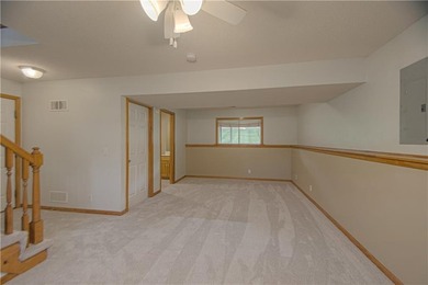 Check out this beautiful 3-bedroom, 2.5-bath home offering - photo 22