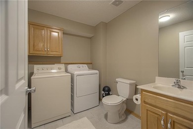 Check out this beautiful 3-bedroom, 2.5-bath home offering - photo 24