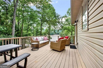 Spectacular sunsets on this breathtaking lakefront escape! This - photo 35