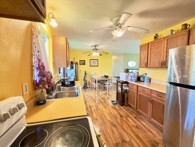 Fully permitted 3-bedroom home offering 1,122 sq ft of - photo 7