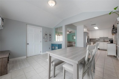 Welcome to this charming 2-bedroom, 1-bathroom home in the - photo 3