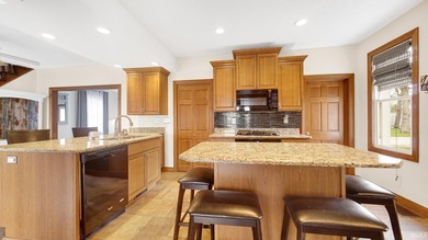 Lakefront Living at Lake of the Woods; your chance to own a true - photo 9