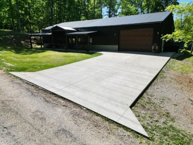 Newer Construction Near the Lake! With a Boat ramp close by! - photo 41