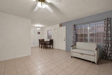 Virtually Staged. Welcome to this charming 2 bedroom, 1 bath - photo 3