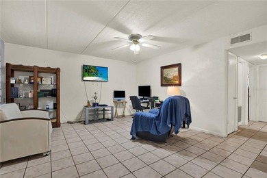 Virtually Staged. Welcome to this charming 2 bedroom, 1 bath - photo 8