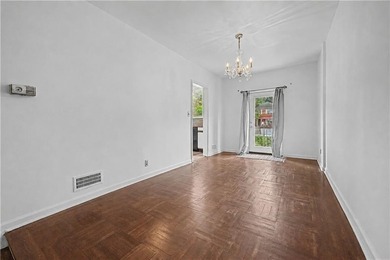 Welcome to 138 Van Cortlandt Park South, a beautifully - photo 14