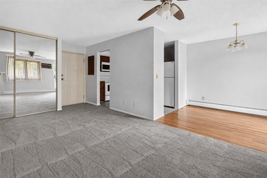 Move-in ready and recently refreshed, this spacious 2-bedroom - photo 3