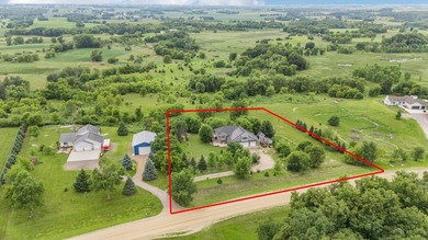 Welcome home to this beautiful 4-bedroom, 3-bathroom residence - photo 47