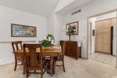 Welcome to effortless living in the desirable River Park Villas! - photo 9