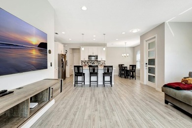 Step into this stunning 3-bedroom, 2.5-bath End-unit townhome - photo 8