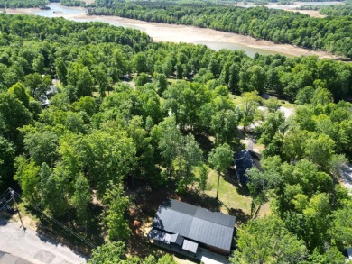 Newer Construction Near the Lake! With a Boat ramp close by! - photo 35