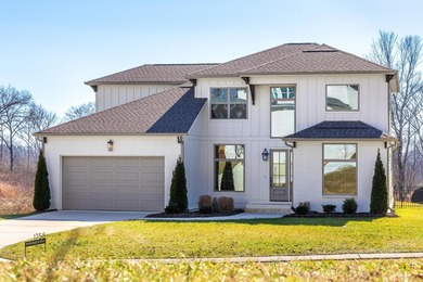 Chickamauga Lake Home For Sale in Soddy Daisy Tennessee