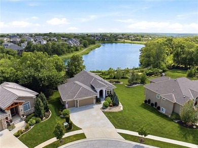 RARE OPPORTUNITY & PREMIER LOCATION! This stunning four-bedroom - photo 1