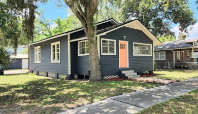 Lake Monroe Home Sale Pending in Sanford Florida