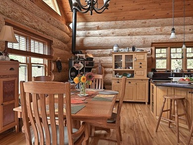 Breath taking beauty abounds with this private peninsula of 90 - photo 17