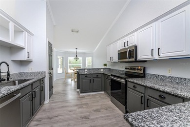 Motivated Seller!! Welcome home to this beautifully maintained - photo 20